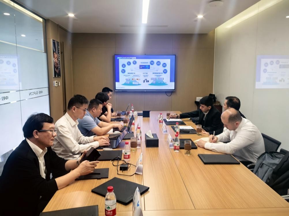 乌兹AGMK铜矿公司到访中控技术2